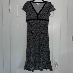 Ann Taylor LOFT, Empire Waist Dress. Black/White